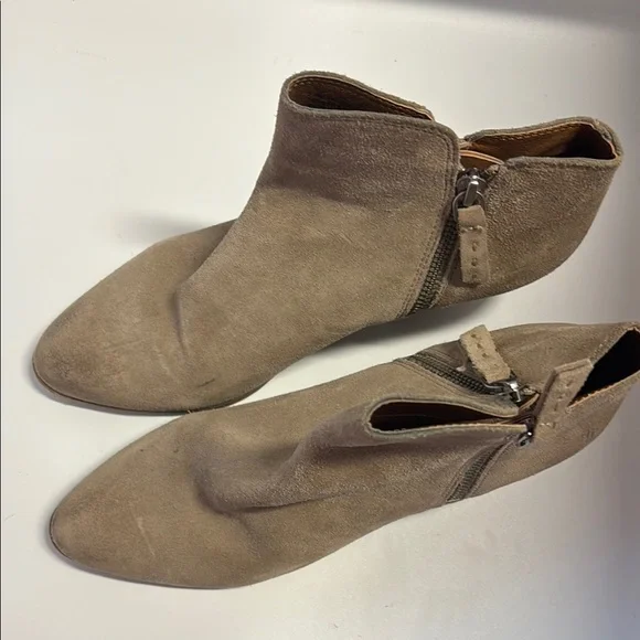 Frye Tan Ankle Booties with Side Zipper - Picture 6 of 9